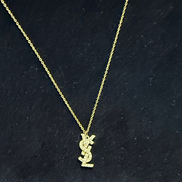 Gold Pendant Necklace - Picture 1 of 2